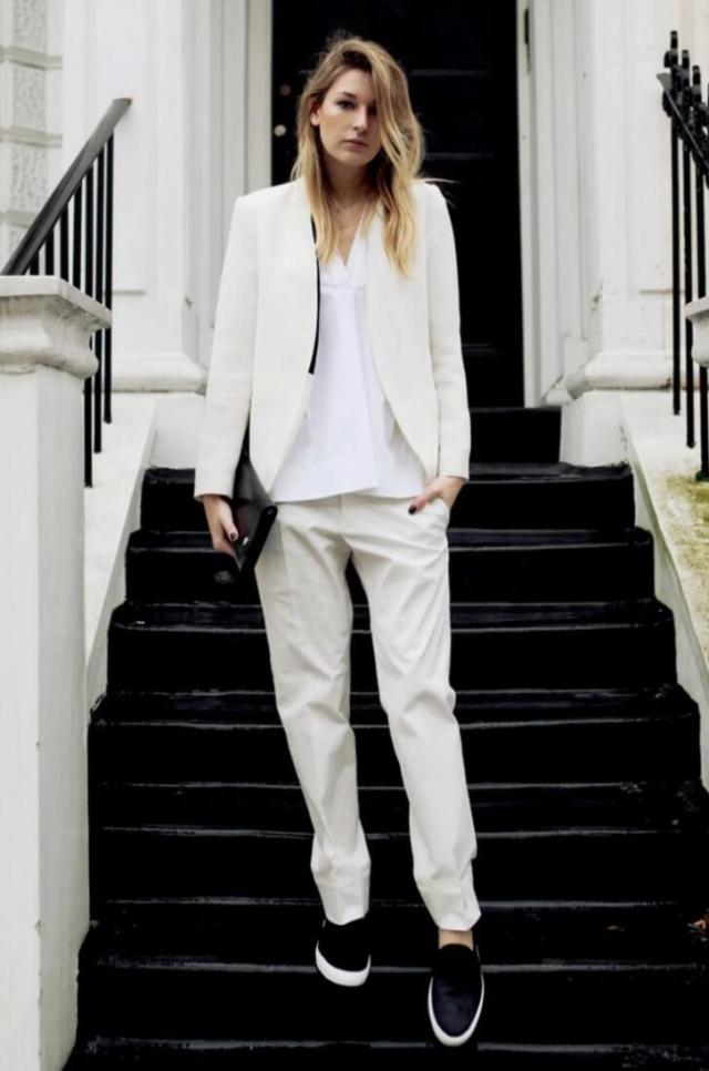 women's white pant suit