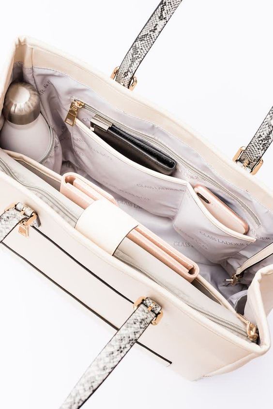Editor's Pick: Stylish Tote with Laptop Compartment